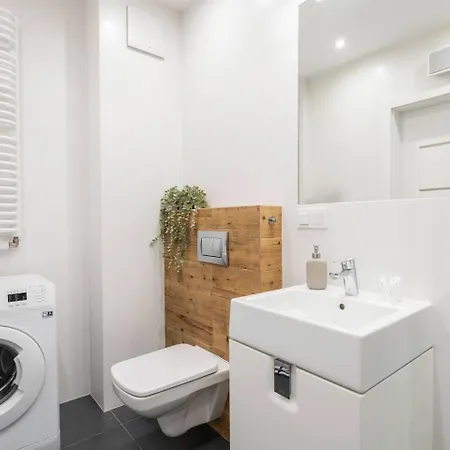 The Blue Nest Targowek Apartment